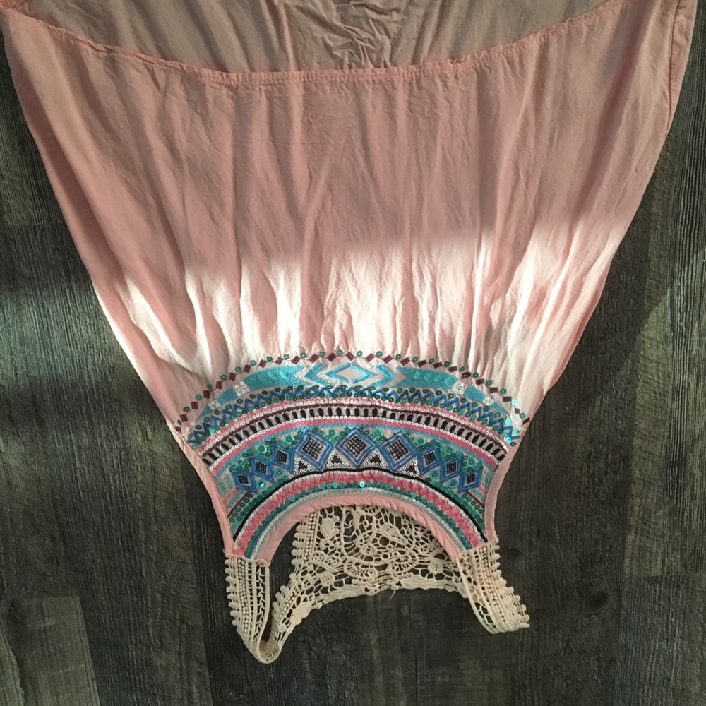 Pink Tank Top Size Small! Great for summer!